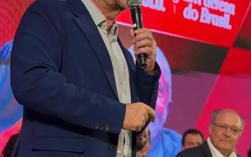 Presidente do PT diz que partido apresenta a São Paulo o ministro mais ‘exitoso’ do governo Lula
