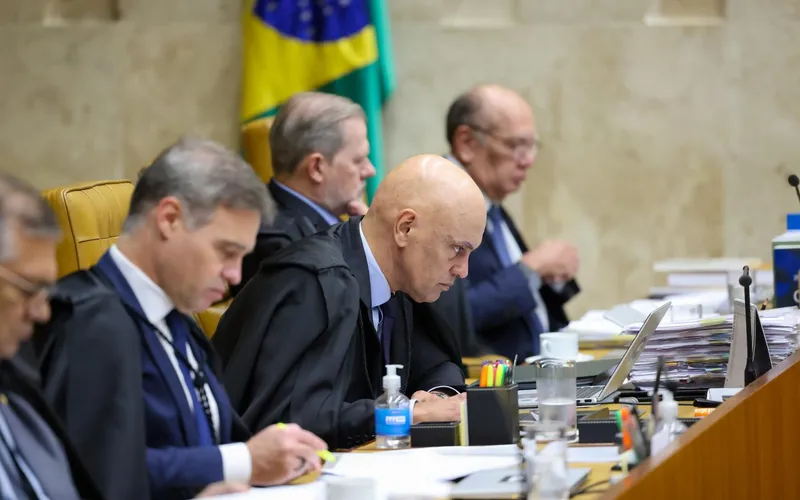 Pesquisa aponta que 60% dos brasileiros dizem não confiar no STF