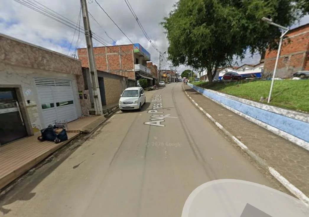 Prefeito de Itamari prevê gasto de até R$ 126 mil com instalação de quebra-molas em ruas já asfaltadas