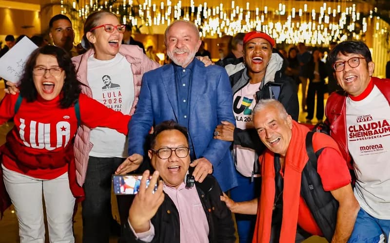 Temendo eventual derrota contra Flávio Bolsonaro, Lula se antecipa e diz que resultado deverá ser aceito