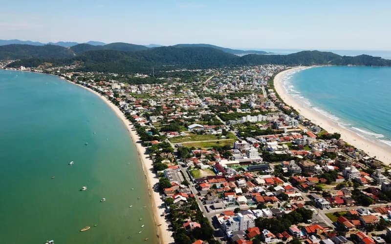 Destino paradisíaco em Santa Catarina começa a cobrar taxa de até R$ 191 para turistas