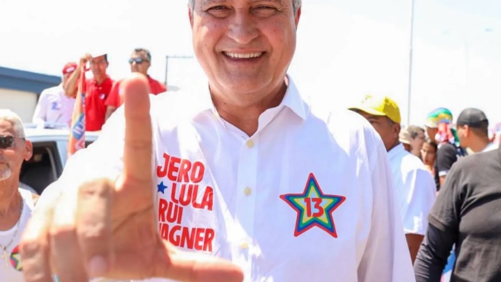 Petista disparou contra Flávio Bolsonaro