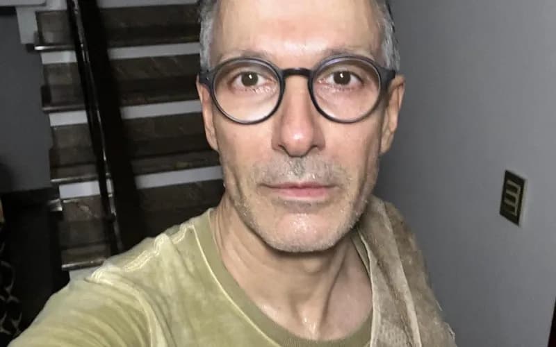 Zema "dobra" aposta contra STF e dispara ataques contra Gilmar Mendes
