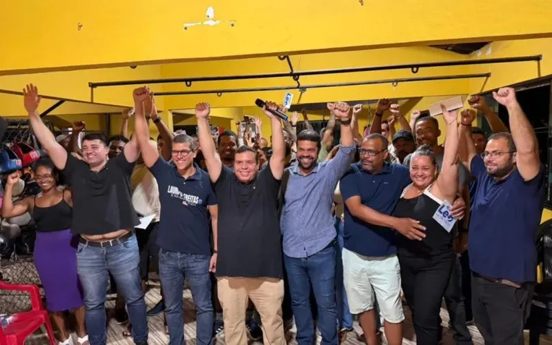 Léo de Neco expande rede de apoio por uma vaga na Assembleia e é recebido por vereador em Lauro de Freitas