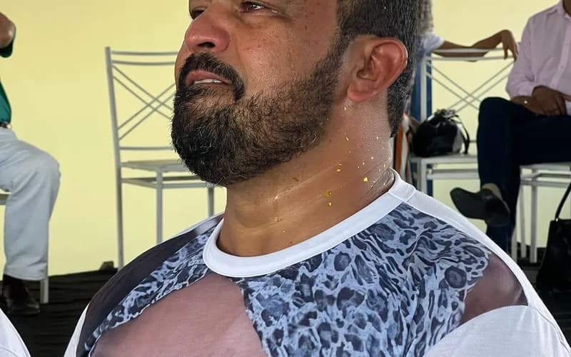Ex-prefeito Kaká é notificado para prestar contas de recursos público do transporte escolar em Wenceslau Guimarães