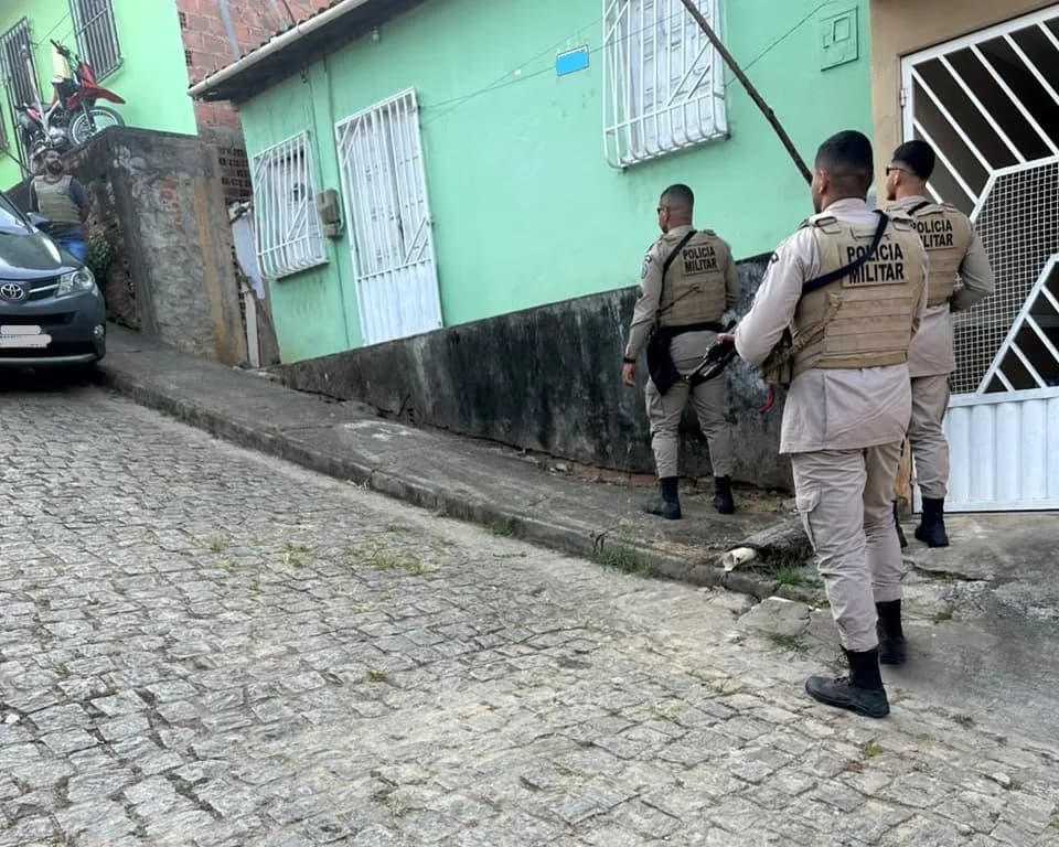 Mulher suspeita de cárcere privado é presa em Teolândia