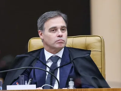 Mensagens revelam encontro reservado entre Vorcaro e André Mendonça antes de ministro assumir caso Master