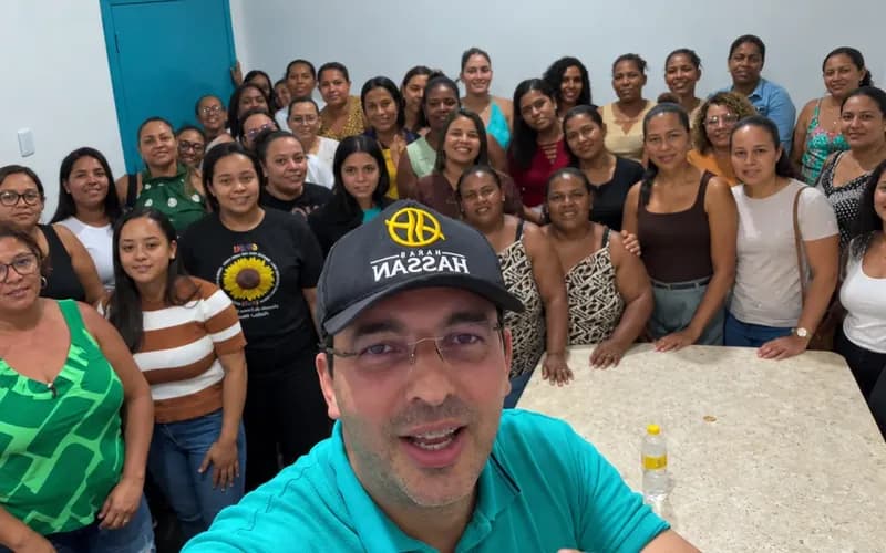 Prefeito de Itamari usa imóvel da prefeitura para realizar reunião política em prol de seus candidatos; caso será denunciado à Justiça