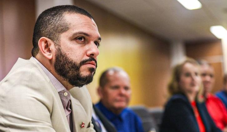 Ex-prefeito Ulysses Veiga assume autoria de ação que pode cassar mandato do presidente da Câmara de Piraí do Norte