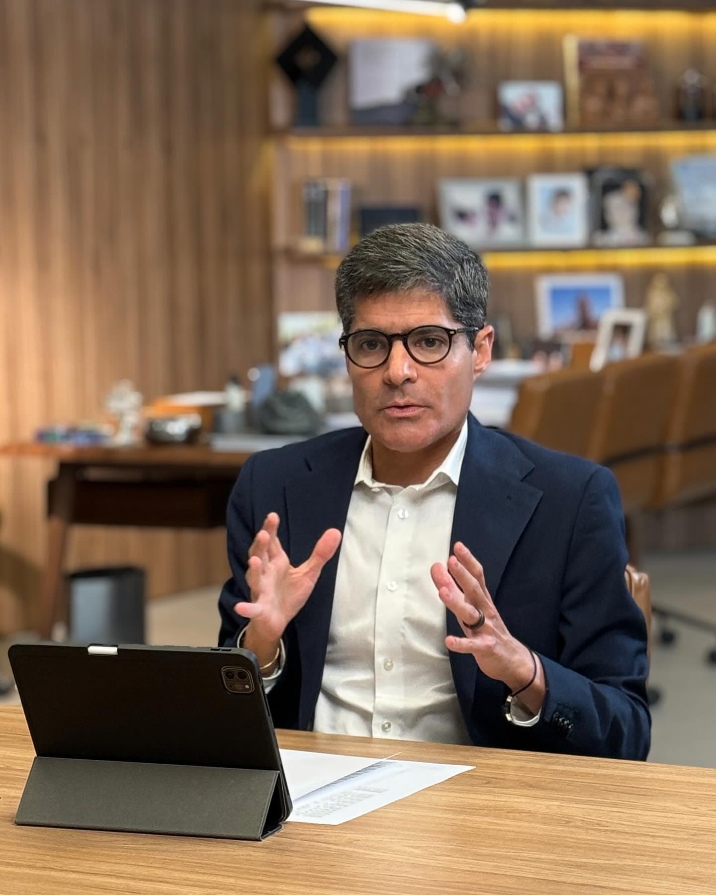 ACM Neto cobra ação de Jerônimo após assassinatos de trabalhadores inocentes em Salvador; 'Cadê a sua atitude, Jerônimo?'