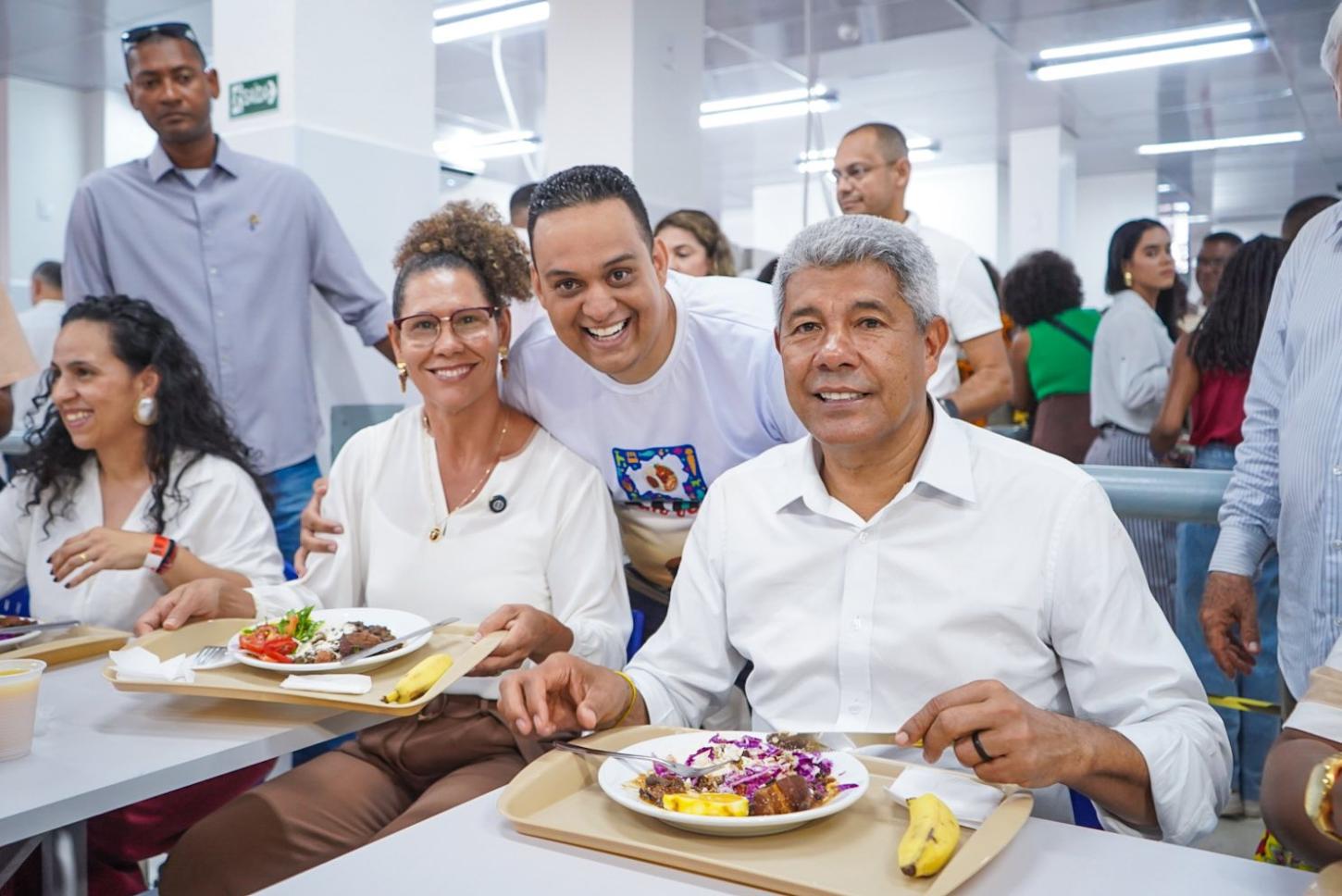 Governador do PT assume persistência da fome na Bahia após quase 20 anos de governos do partido