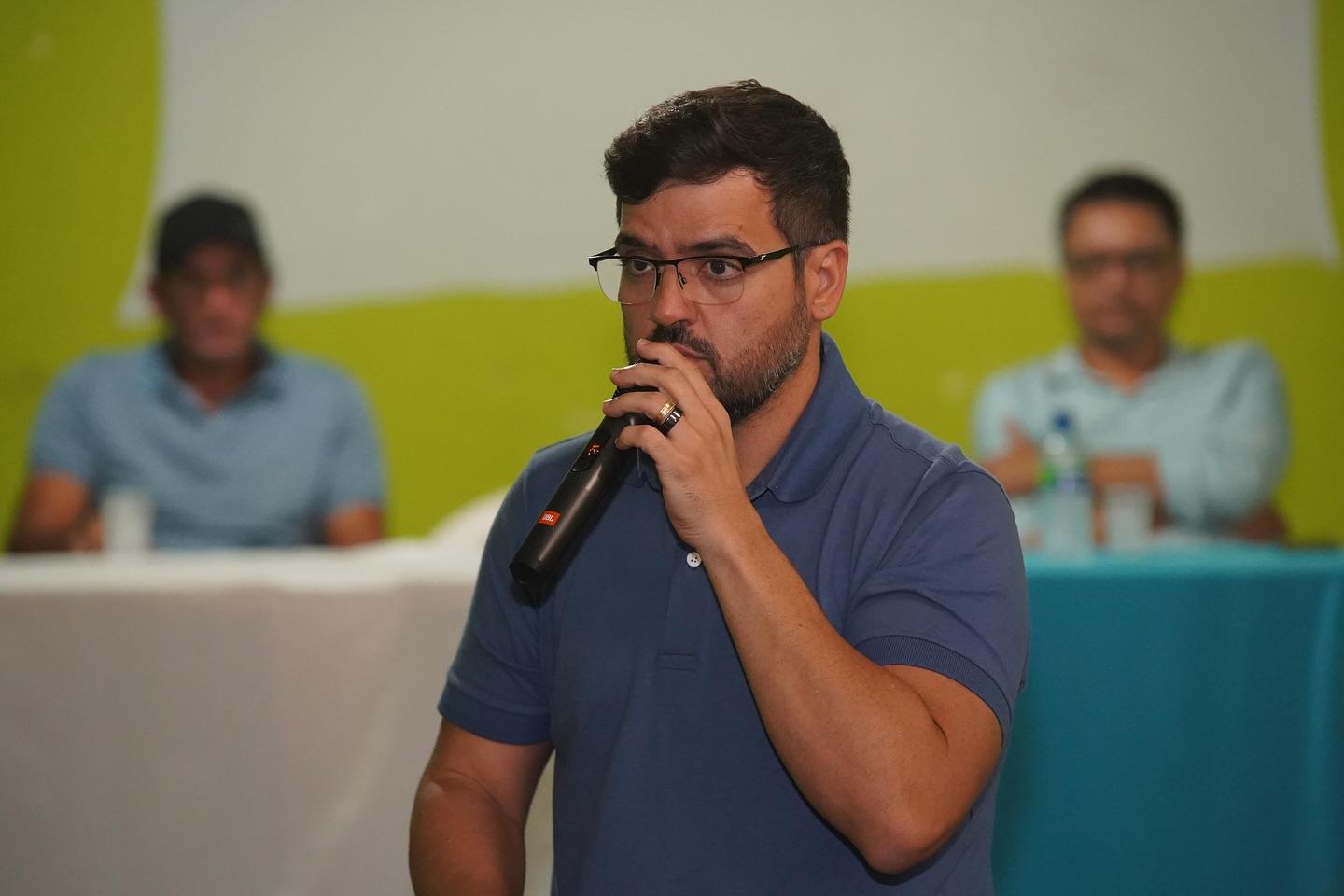 Prefeito de Ilhéus manda recado a Jerônimo após petista 