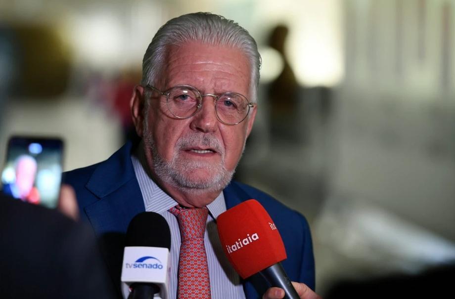 Senador do PT sofre representação na Justiça após divulgar pesquisa falsa na Bahia 