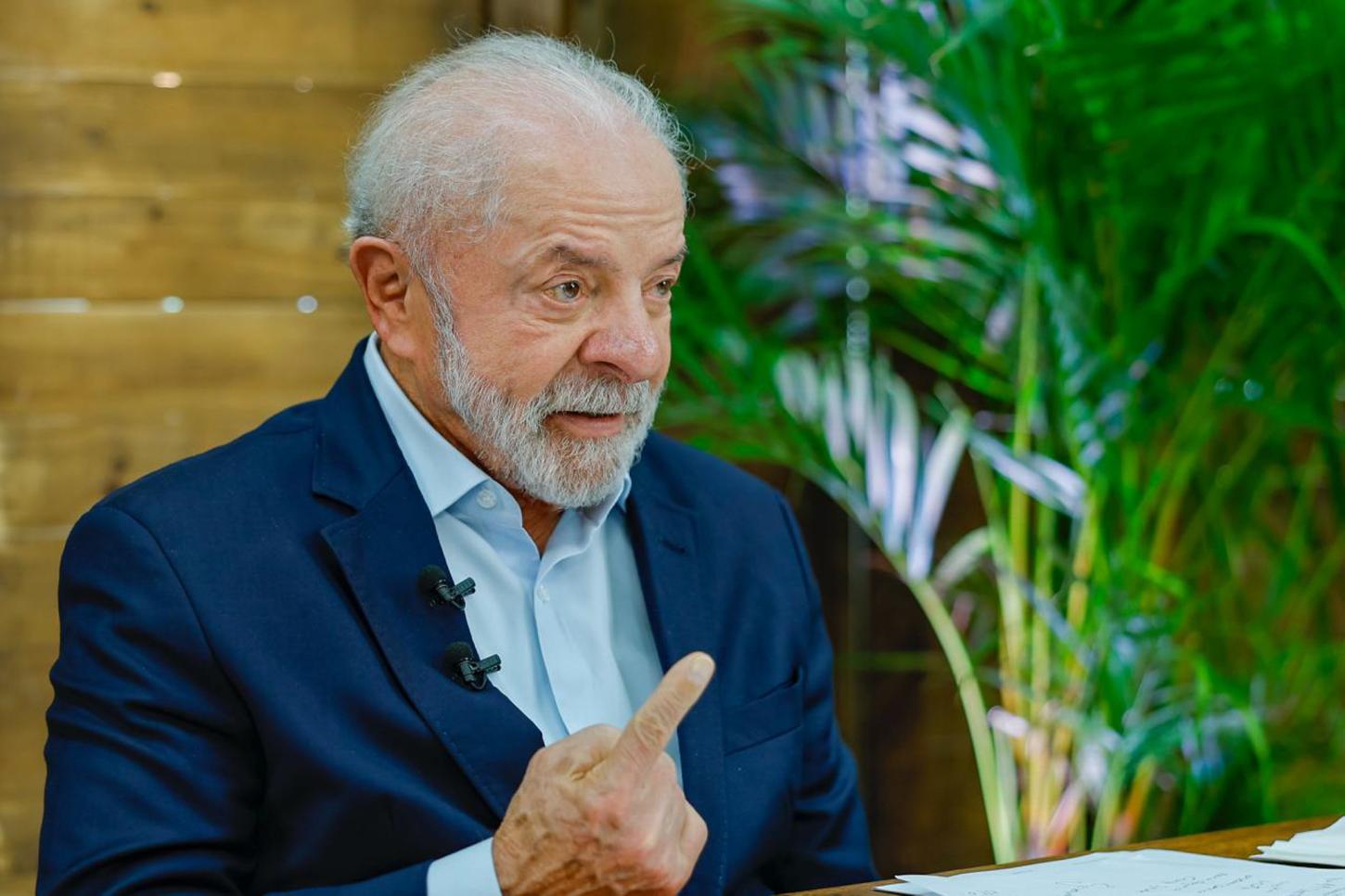 Governo Lula é reprovado por 49% dos brasileiros entrevistados em nova pesquisa, aponta Quaest