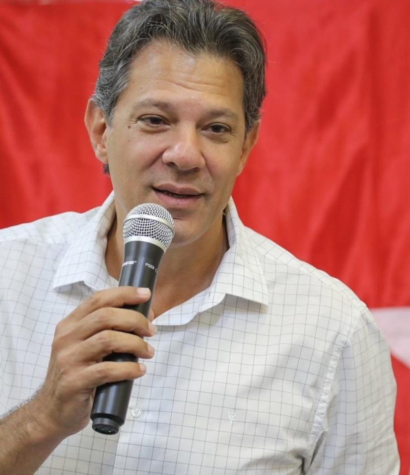 Após pressão de Lula, Haddad deixa Ministério da Fazenda para disputar o governo de São Paulo