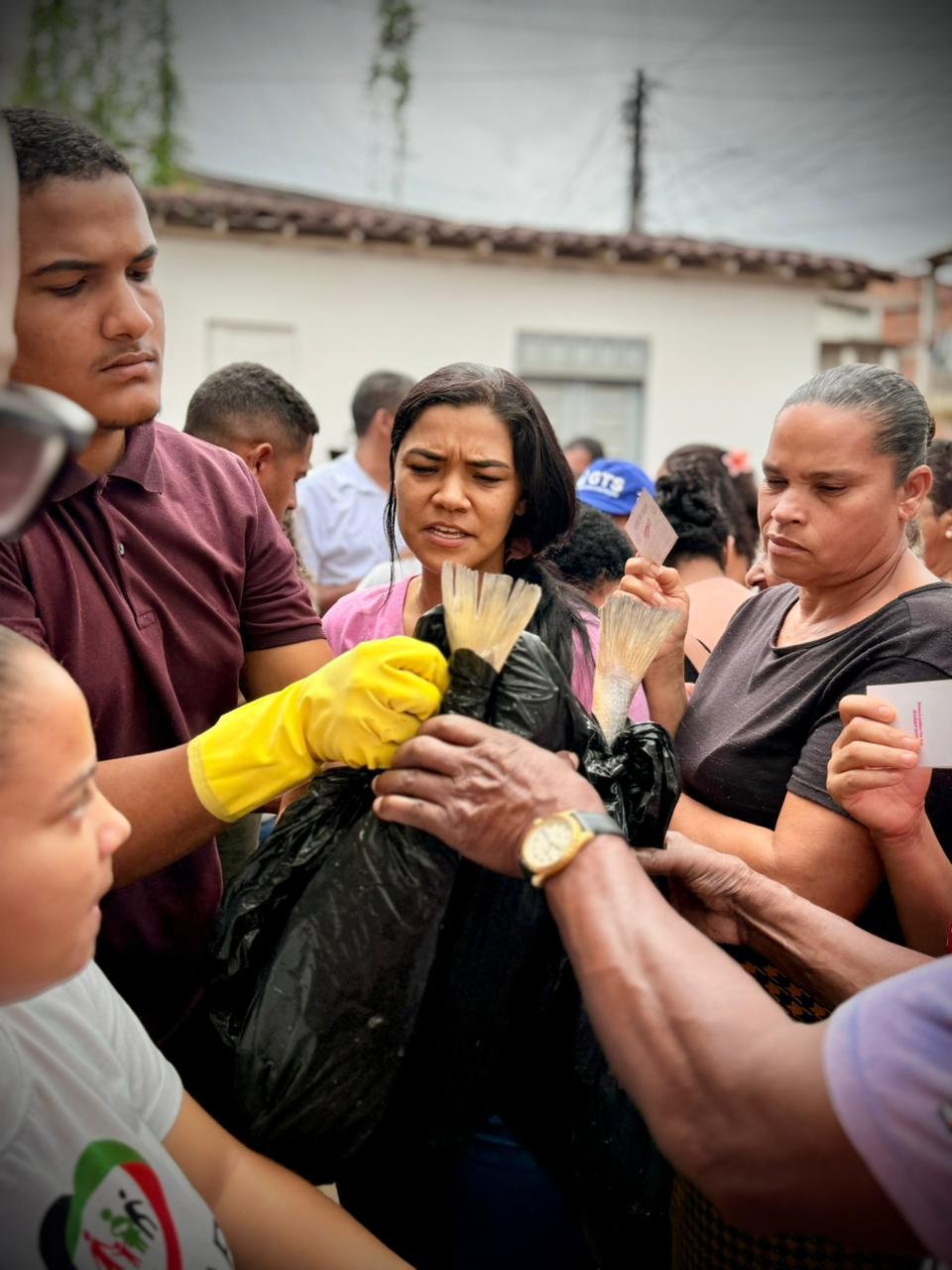 Prefeitura de Wenceslau Guimarães inicia distribuição de peixes e reforça assistência na Semana Santa