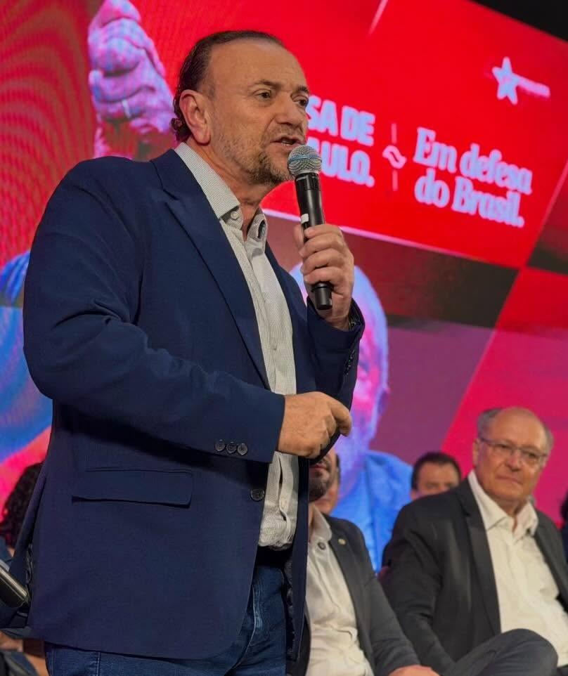 Presidente do PT diz que partido apresenta a São Paulo o ministro mais ‘exitoso’ do governo Lula