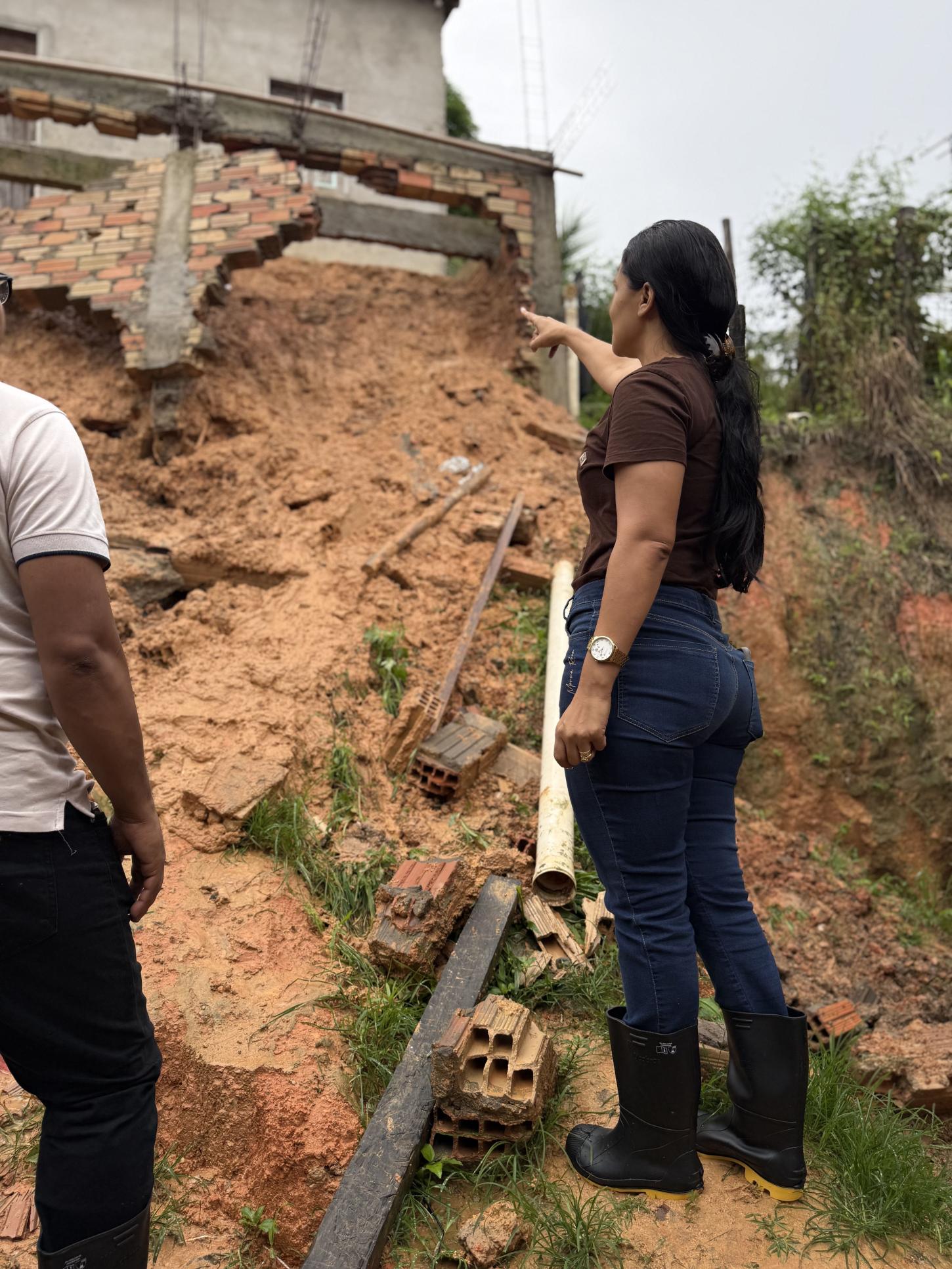 Secretários realizam visita técnica e Prefeitura institui Secretaria de Gestão de Crise após fortes chuvas em Wenceslau Guimarães