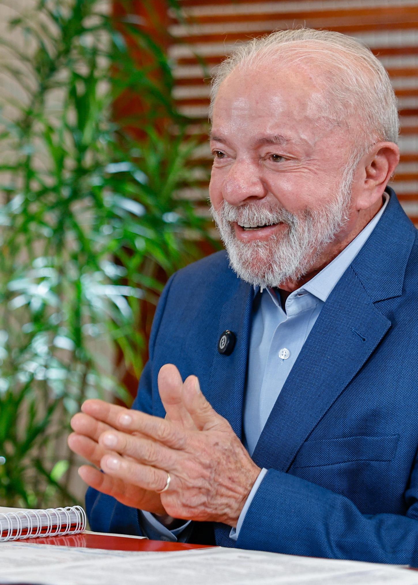 Principal pesquisa do país mostra Lula com 48% de rejeição, contra 46% de Flávio Bolsonaro