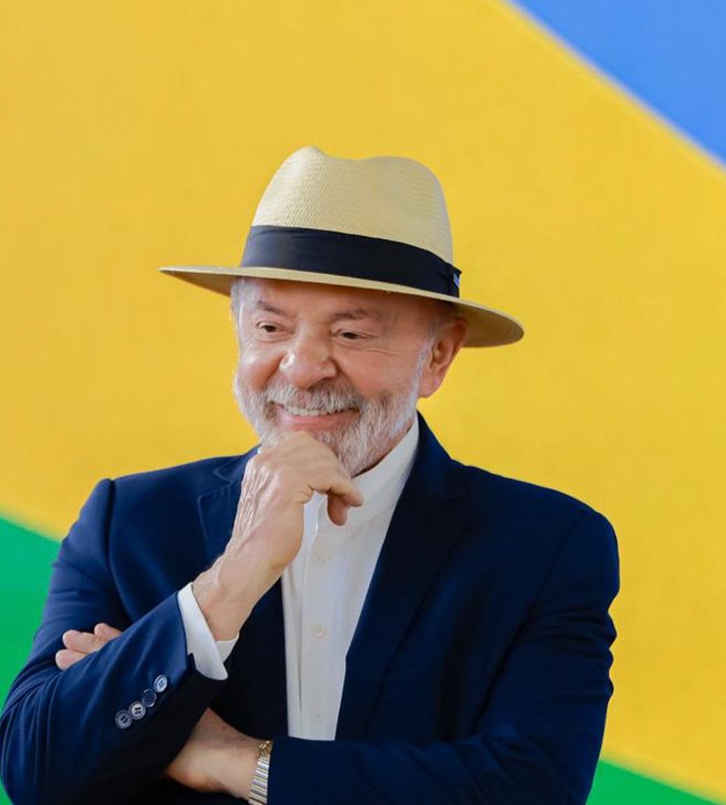 Com uma série de mentiras no currículo, Lula diz que 'ninguém derrotará' o PT com mentiras 