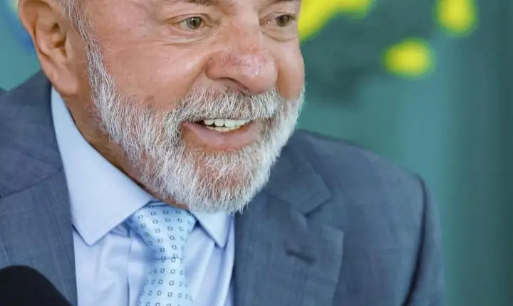 Desaprovação a Lula cresce e chega a 49,6%, aponta pesquisa CNT/MDA