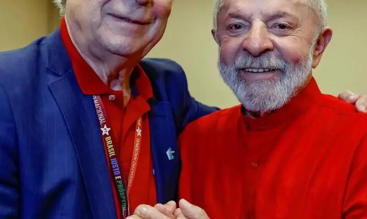 José Dirceu diz que, caso Flávio Bolsonaro seja eleito, entregará o Brasil a Donald Trump