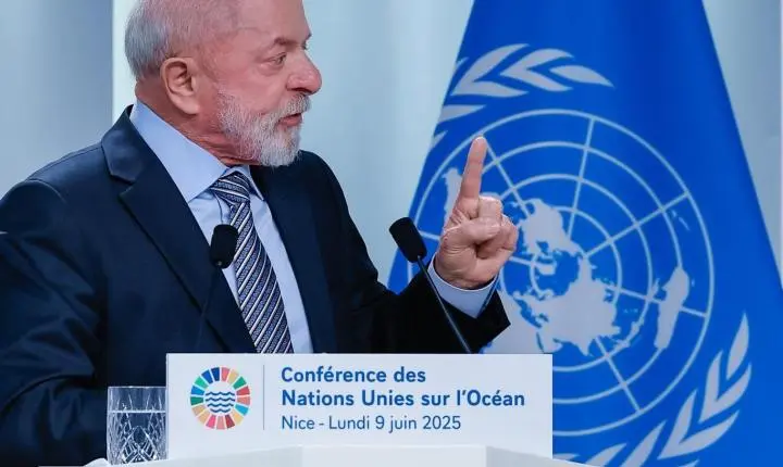 Lula insinua que Bolsonaro 