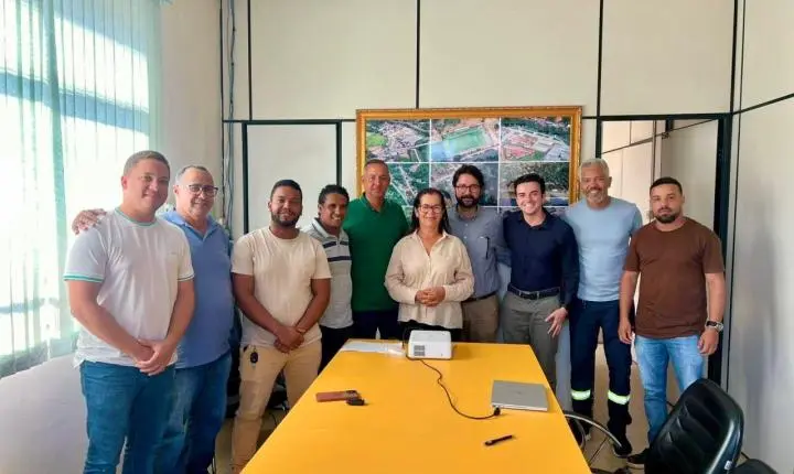 Prefeita de Teolândia se reúne com mineradora para discutir mineração de bauxita no município