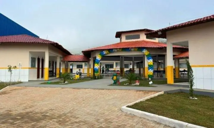 Prefeitura de Gandu esclarece ocorrência com alunos armados e anuncia reforço na segurança escolar